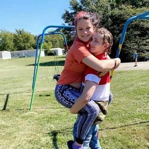 Meet your Posher, Alexis